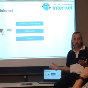 CHARLA INFORMATIVA SOBRE IXP Y FIRMA DE CONVENIO CON CABASE