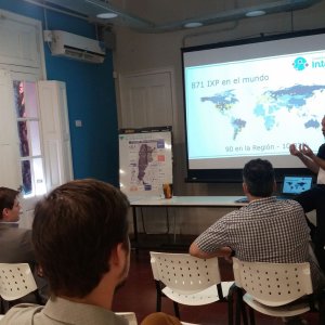 CHARLA INFORMATIVA SOBRE IXP Y FIRMA DE CONVENIO CON CABASE