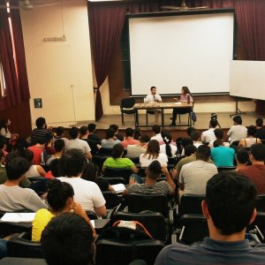 Charla de empresas asociadas en FACENA